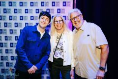 0236-temple-israel-comedian-alex-edelman-eissey-theater-coastal-click-photography