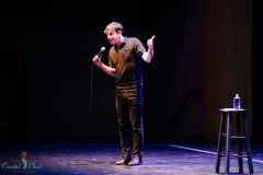 4156-temple-israel-comedian-alex-edelman-eissey-theater-coastal-click-photography