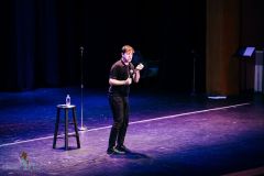 4235-temple-israel-comedian-alex-edelman-eissey-theater-coastal-click-photography