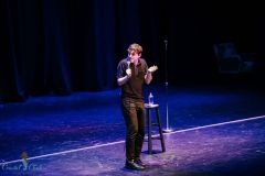 4254-temple-israel-comedian-alex-edelman-eissey-theater-coastal-click-photography